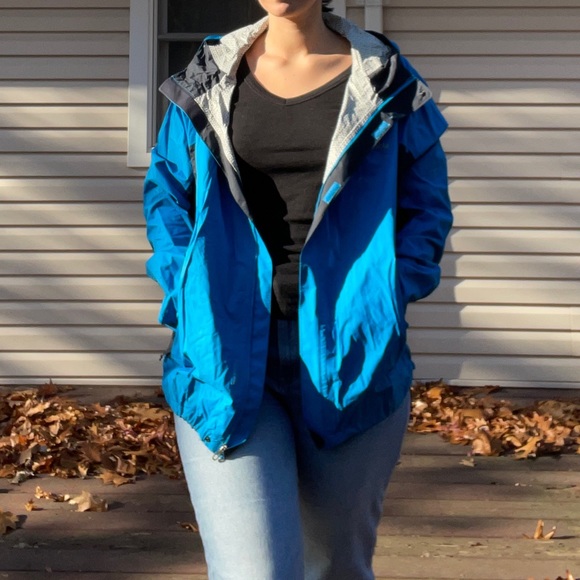 Columbia rain jacket/coat - Picture 4 of 7